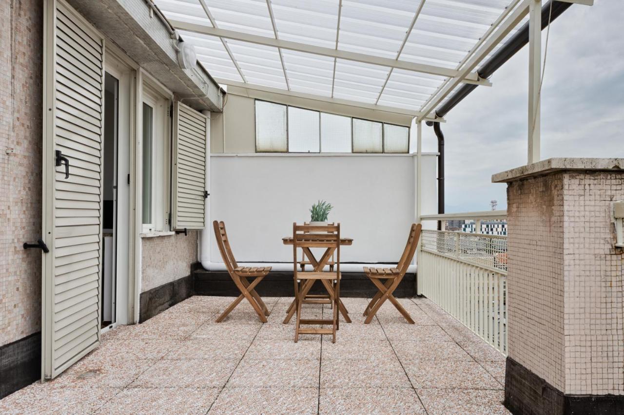 Apartmán Urban House Carducci - Attic Turín Exteriér fotografie